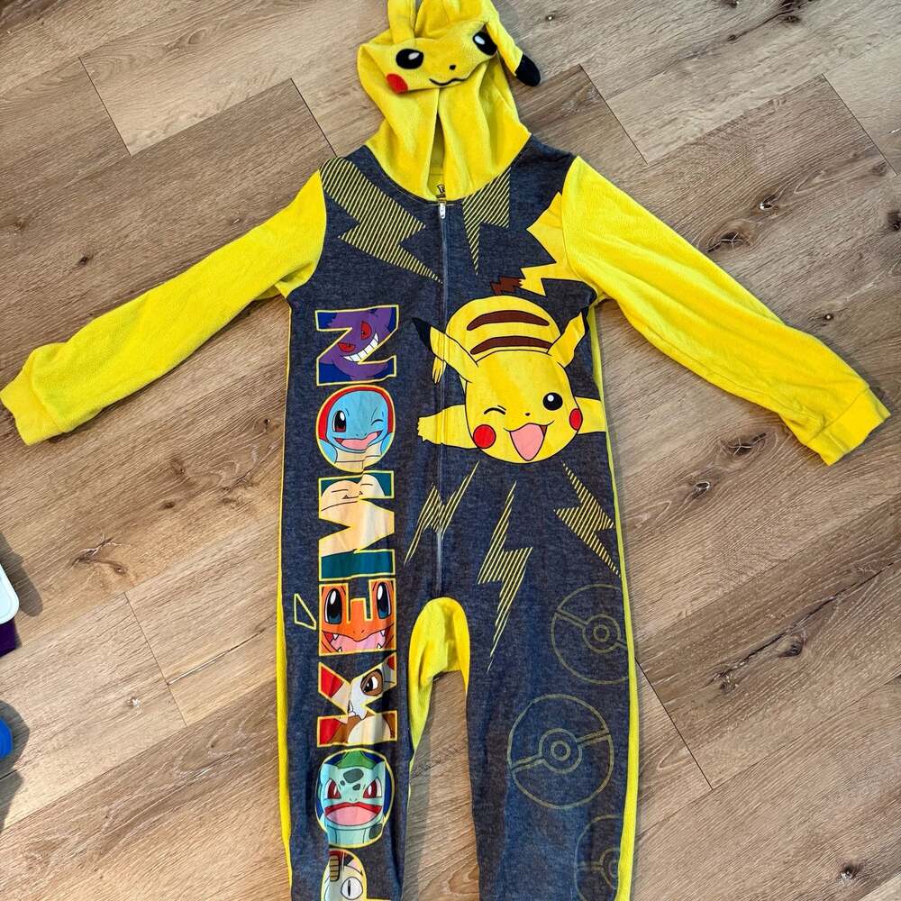 Pokémon Boys Pikachu & Friends Fleece Hooded Union Suit One-Piece Pajamas Size 8